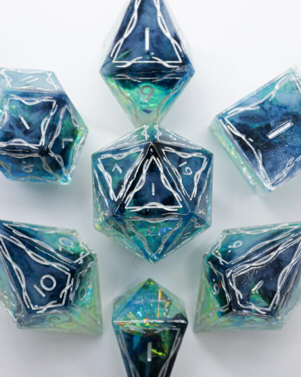 Elven Dice Set - Prismatic Compass (1) Elven Dice - Prismatic Compass