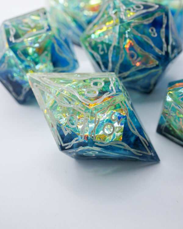 Elven Dice Set - Prismatic Compass (4) Elven Dice - Prismatic Compass