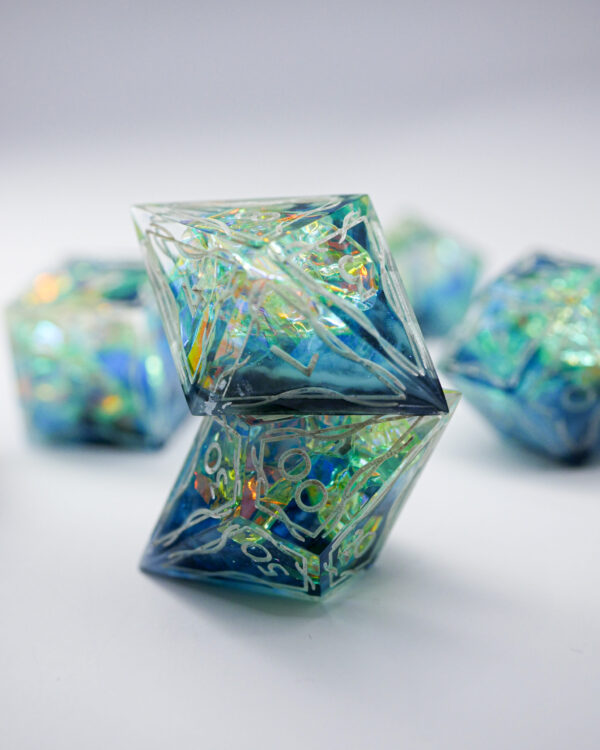 Elven Dice Set - Prismatic Compass (6) Elven Dice - Prismatic Compass