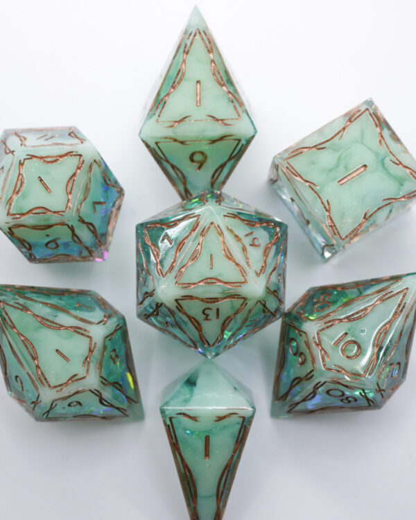 Elven Dice Set - Pristine Projection (2) Elven Dice - Pristine Projection