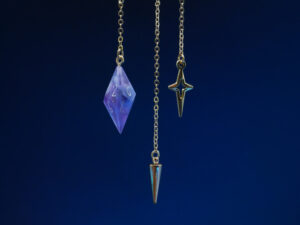 Ear Cuff D10 KC Gold - Blue Purple Matte