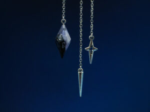 Ear Cuff D10 Silver - Indigo Black