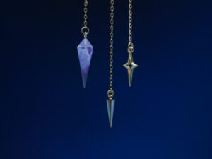 Ear Cuff D4 KC Gold - Blue Purple Matte