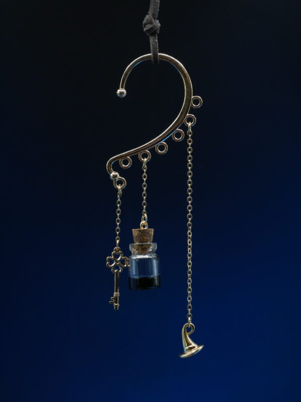 Ear Cuff Potion KC Gold - Black