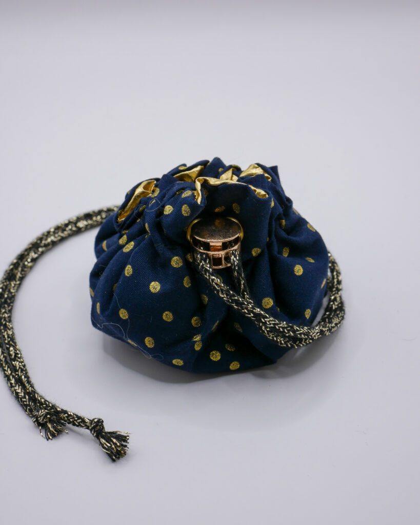 Dots + Gold - Dice Bag S