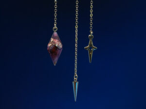 Ear Cuff D10 KC Gold - Gold Red
