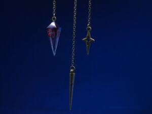 Ear Cuff D4 Bronze - Blue Red