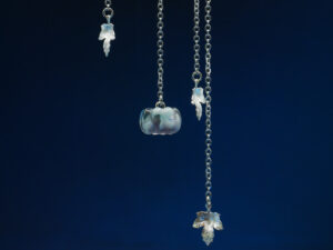 Ear Cuff Pumpkin Silver - Blue Pink