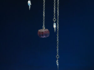 Ear Cuff Pumpkin Silver - Blue Red Matte